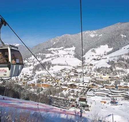 Alpen Family Bergfreunde Near Skilift And Golf Course 巴德小基希海姆