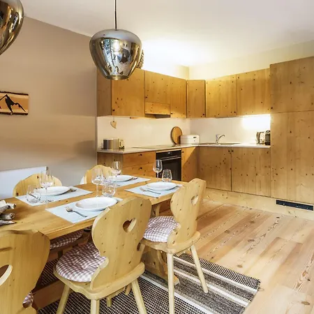 Alpen Family Bergfreunde Near Skilift And Golf Course Appartement *